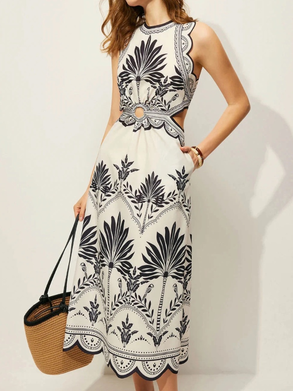 Commense Palm Print cut out cream midi dress - Size Medium - Picture 11 of 11